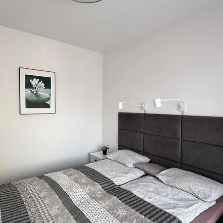 Apartament Greyappart Kolobřeh Exteriér fotografie